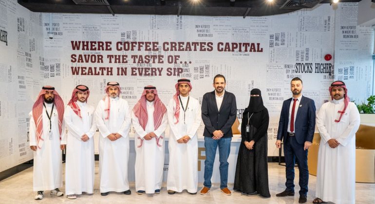 مشاركة المالية توقّع اتفاقية شراكة استراتيجية مع ولاء بلس